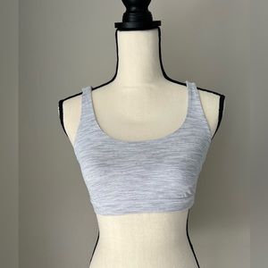 Size 4 lululemon Energy bra in grey